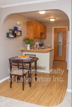 3857 Oak Knoll Rd in Waterford Township, MI - Building Photo - Building Photo