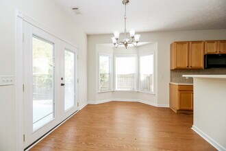 2934 Cooper Woods Ln in Loganville, GA - Building Photo - Building Photo