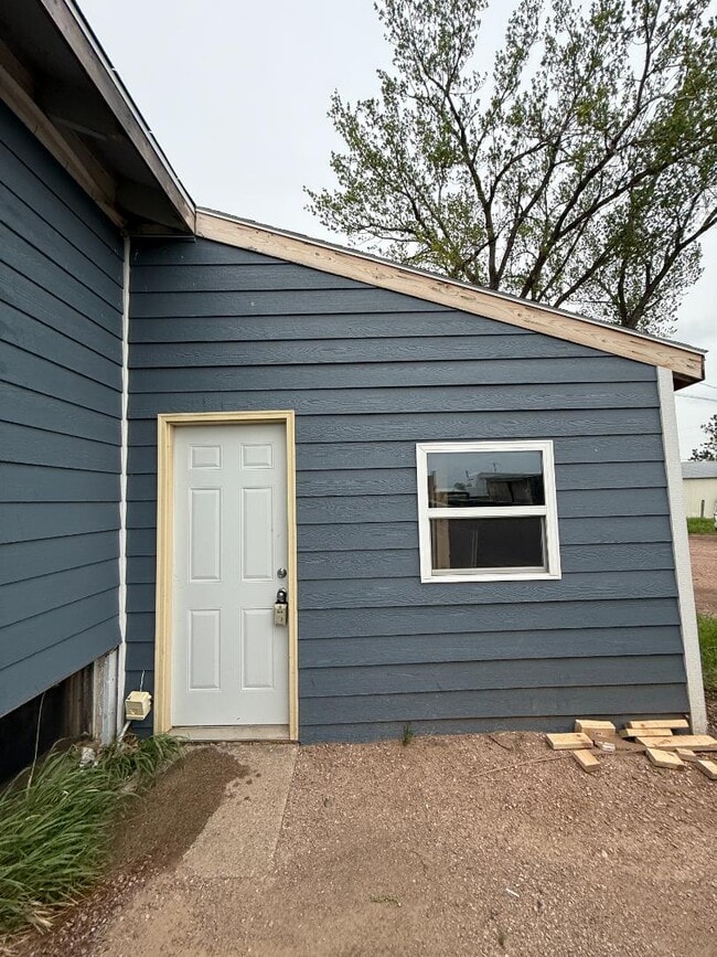 718 Box Elder Rd W in Box Elder, SD - Building Photo - Building Photo