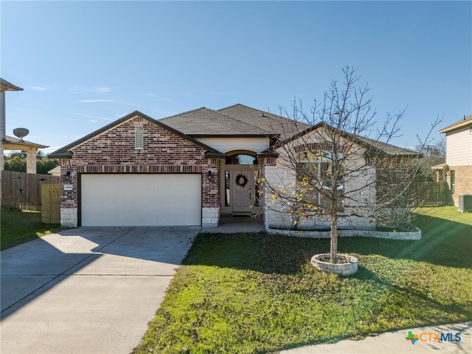 8904 Viewpark Ln in Killeen, TX - Building Photo