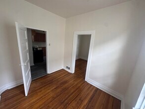 85 W 50th St in Bayonne, NJ - Building Photo - Building Photo
