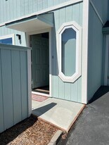 2674 Christine Oaks in Santa Cruz, CA - Building Photo