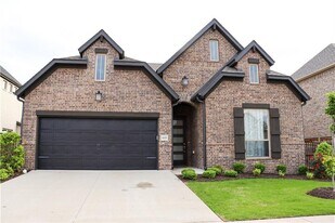 4606 SW Lilly St in Bentonville, AR - Building Photo