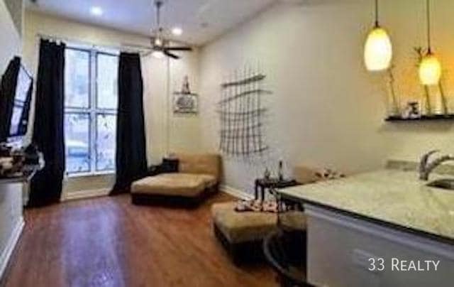 1058 N Damen Ave in Chicago, IL - Building Photo - Building Photo