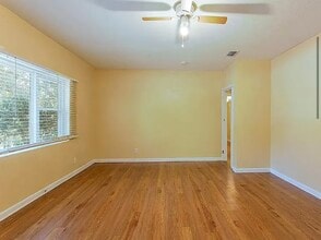 1318 W Tharpe St in Tallahassee, FL - Building Photo - Building Photo
