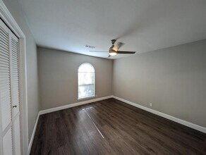 1604 S Redbud Pl in Broken Arrow, OK - Building Photo - Building Photo