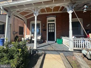 405 Walnut St in Royersford, PA - Building Photo - Building Photo