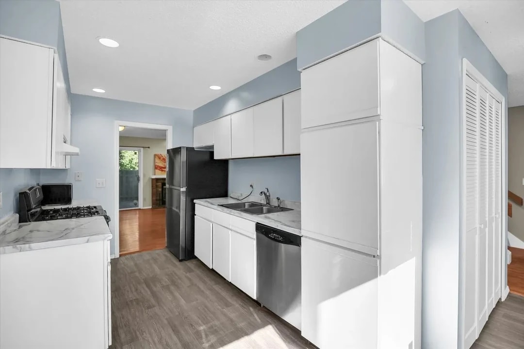 1310 Brighton Dr, Unit 1310 BRIGHTON DR URBANA in Urbana, IL - Building Photo