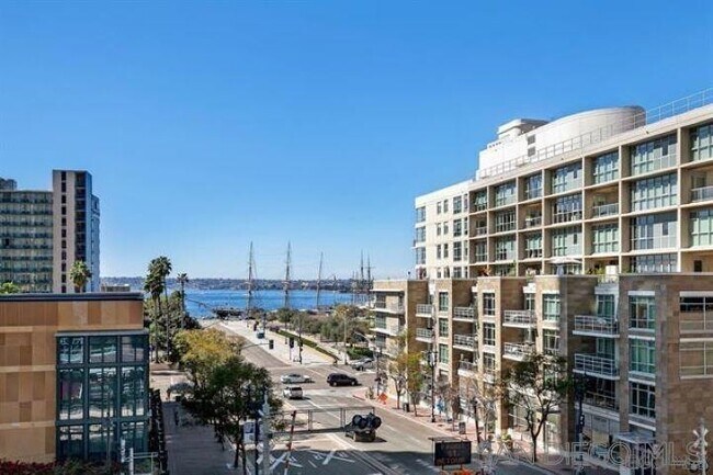 1388 Kettner Blvd, Unit 403 in San Diego, CA - Building Photo - Building Photo