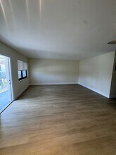 615 NE 26th St in Wilton Manors, FL - Building Photo - Building Photo