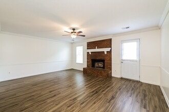 7549 Clarkfield Pl in Southaven, MS - Building Photo - Building Photo