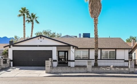 882 Scarlet Ave in Henderson, NV - Building Photo