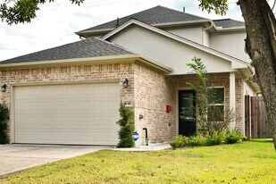 5046 Van Fleet St in Houston, TX - Building Photo