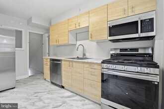 182 Cherrydell Rd in Catonsville, MD - Building Photo - Building Photo