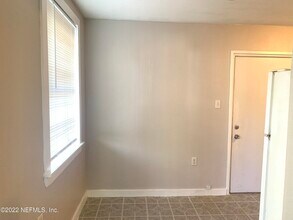 3535 Rosselle St-Unit -1 in Jacksonville, FL - Foto de edificio - Building Photo