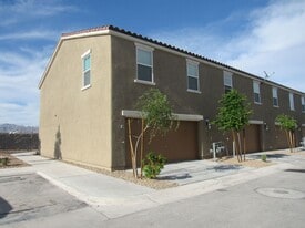 5118 Steep Cliffs Ave in Las Vegas, NV - Building Photo