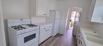 1310 N Brand Blvd, Unit C in Glendale, CA - Building Photo