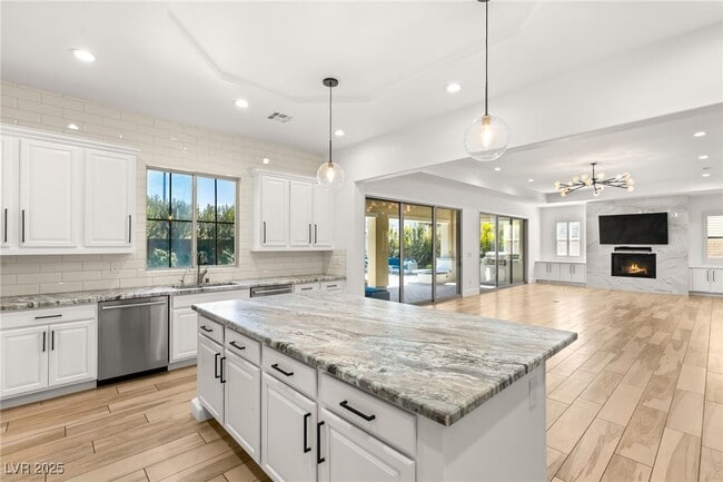 4039 Villa Rafael Dr in Las Vegas, NV - Building Photo - Building Photo