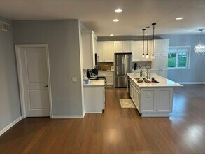 2142 Hidden Ridge Dr in Holly, MI - Foto de edificio - Building Photo