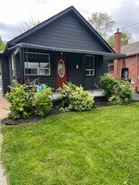 42 Phillip Av in Toronto, ON - Building Photo