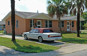 908-1028 S 10th St in Fernandina Beach, FL - Building Photo - Building Photo