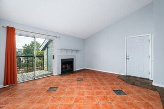 8803 Colorado Blvd in Thornton, CO - Building Photo - Building Photo