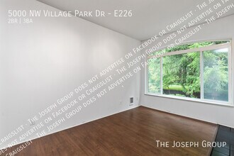 5000 NW Village Park Dr in Issaquah, WA - Building Photo - Building Photo