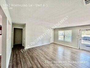 4642 Northland Ln-Unit -Unit A-1 in Chattanooga, TN - Foto de edificio - Building Photo