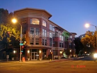 840 E Green St, Unit Prado in Pasadena, CA - Building Photo