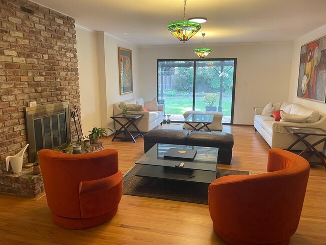 1740 Larkellen Ln in Los Altos, CA - Building Photo - Building Photo