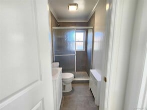 184 Priscilla Ave in Flanders, NY - Building Photo - Building Photo