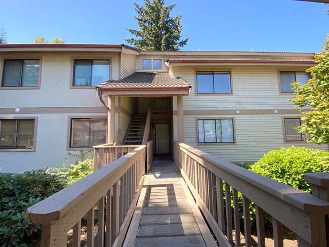 property at 17413 119th Ln SE