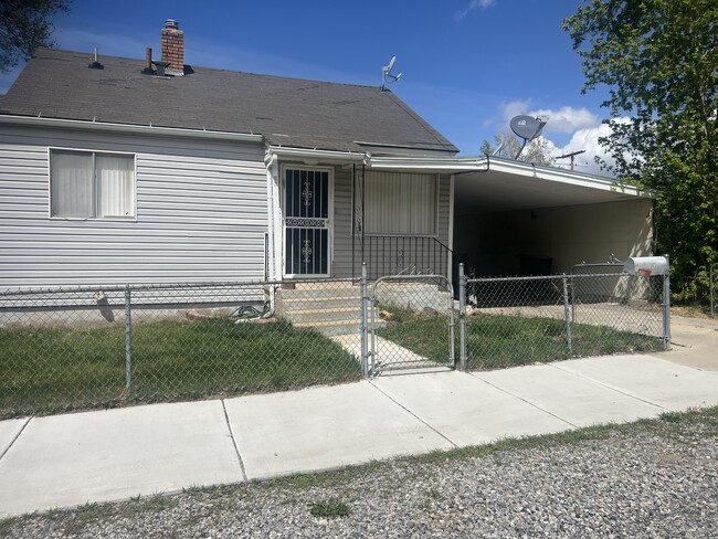 property at 93 E Pinehurst St