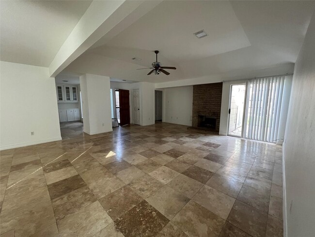 15115 Corona Del Mar Dr in Houston, TX - Building Photo - Building Photo