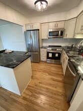 462 Liberty St, Unit A102 in Little Ferry, NJ - Building Photo - Building Photo