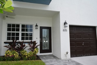 801-807 NW 1st Ave in Fort Lauderdale, FL - Building Photo - Other