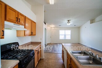 1900 Cielo Oeste Pl NW in Albuquerque, NM - Building Photo - Building Photo