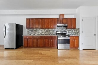 65-67 4th Avenue in East Orange, NJ - Building Photo - Building Photo