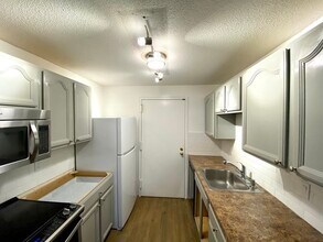3 Village Rock Ln in Natick, MA - Building Photo - Building Photo