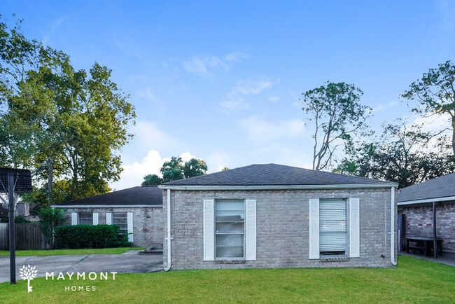 2811 Eaglerock Cir in Missouri City, TX - Building Photo - Building Photo