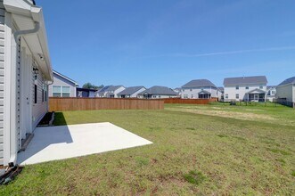 128 Long Trl Wy in Moncks Corner, SC - Building Photo - Building Photo