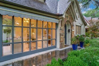 5422 Merrimac Ave in Dallas, TX - Building Photo - Building Photo
