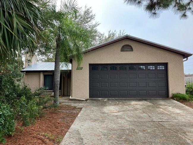 property at 2519 Elderberry Dr