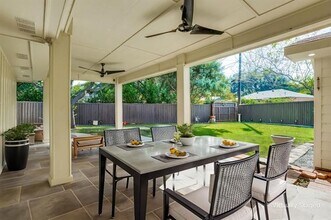 101 S Weatherred Dr in Richardson, TX - Building Photo - Building Photo