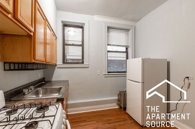 4641 N Paulina St in Chicago, IL - Building Photo - Building Photo