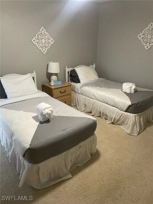 property at 13527 Siesta Pines Ct