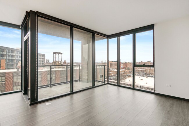 property at 1354 W Randolph St