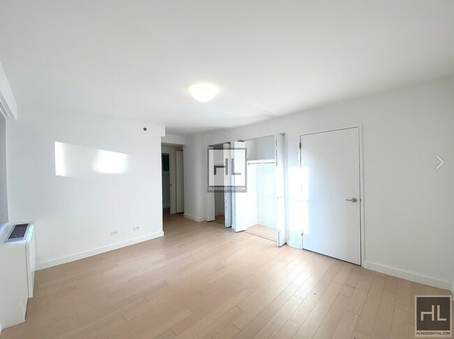 STUNNING LUXURY 4 BED IN PRIME MURRAY HILL