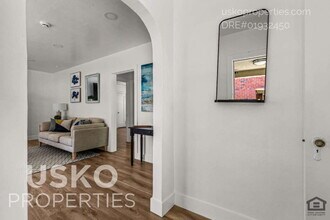 2625 27th St in Sacramento, CA - Foto de edificio - Building Photo