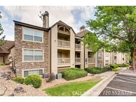 9212 E Arbor Cir in Englewood, CO - Building Photo